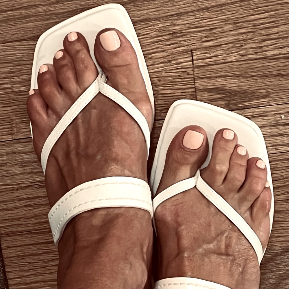 FINAL SALE💕Rag & Bone Kitten Heel Sandal